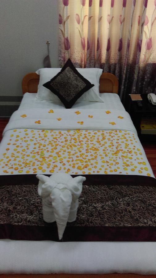 Hotel Mahar Mandalay Rom bilde